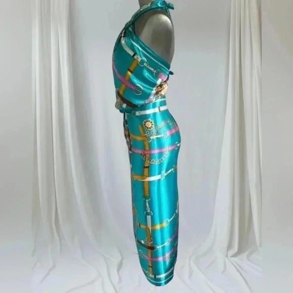 🆕Luxury Satin Scarf Top &  Wrap Skirt - Picture 4 of 14